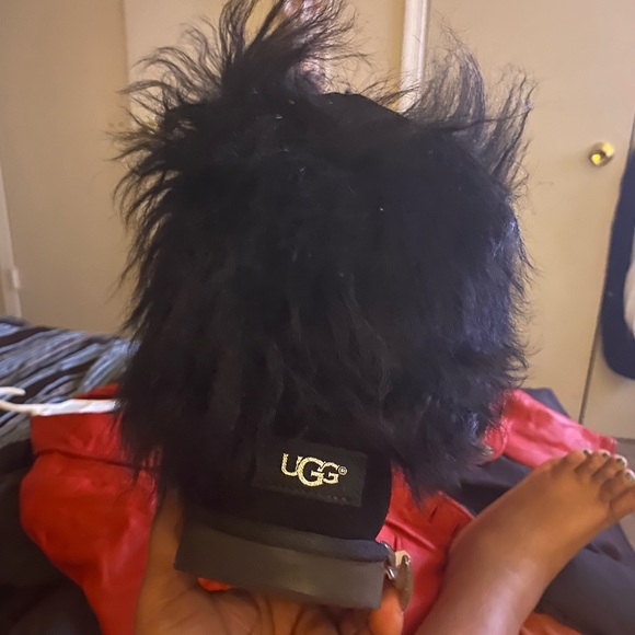 Ugg classic short II fluff - Picture 6 of 8